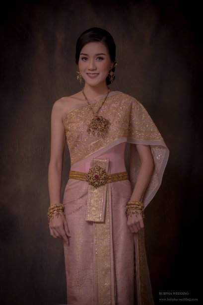 ผ้าโบราณเทียม สีชมพูกลีบบัว ชุดที่  4