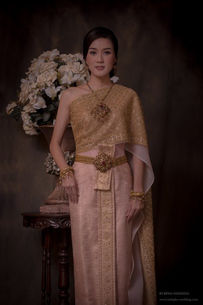 ชุดไทยผ้าโบราณเทียม สีชมพูโอรส ชุดที่  3