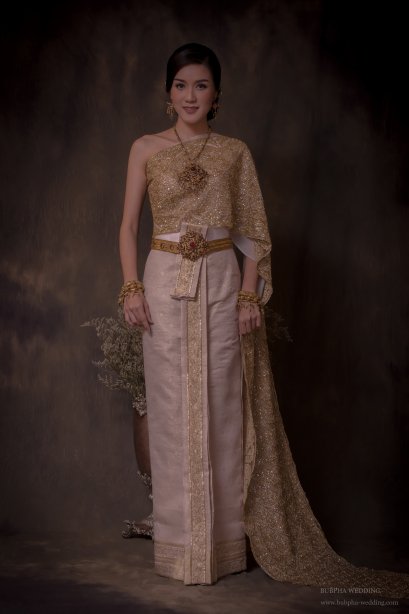 ชุดไทยผ้าโบราณเทียม สีชมพูอ่อน ชุดที่  1