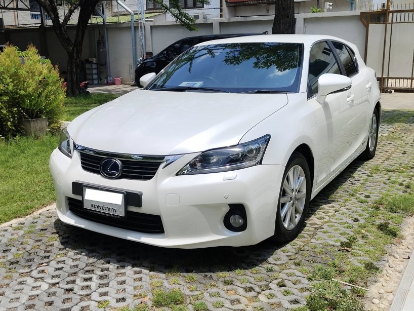 CT200h