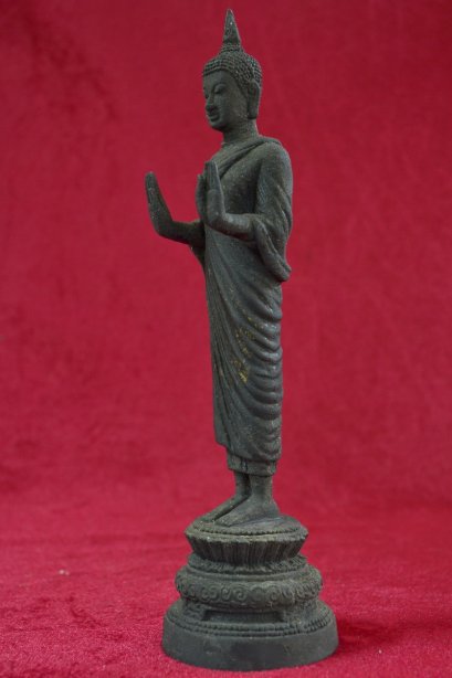 พระพุทธรูปปางห้ามสมุทร