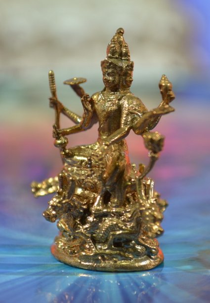 พระพรหม รุ่น สำเร็จทุกสิ่ง