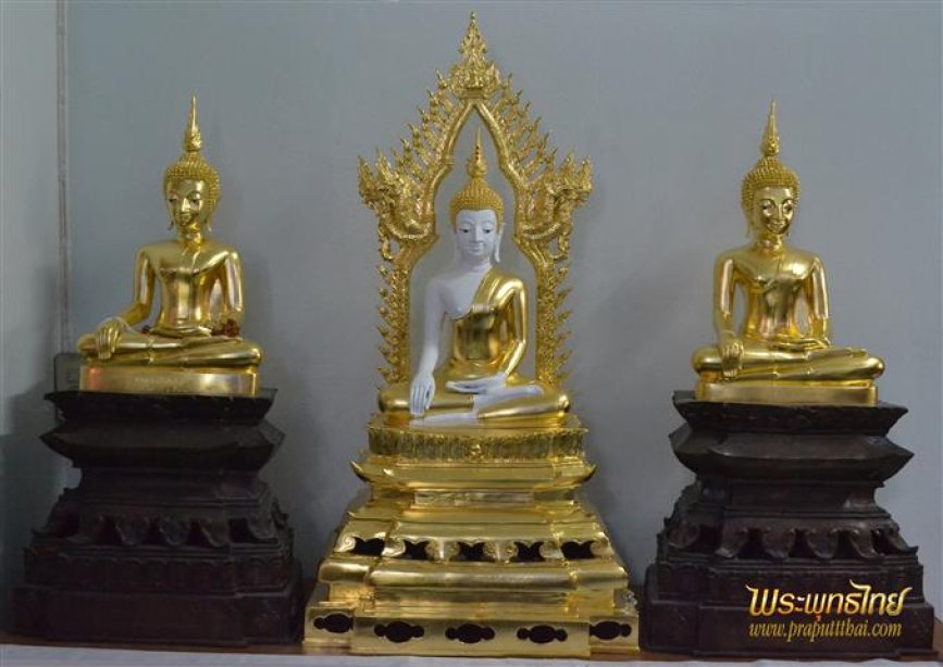 พระบูชาศิลปล้านช้าง