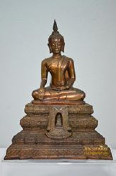 พระประธานจำลองวัดสุทัศน์