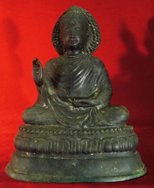 พระคันธาราชดินไทยหน้าตักุ6 นิ้ว