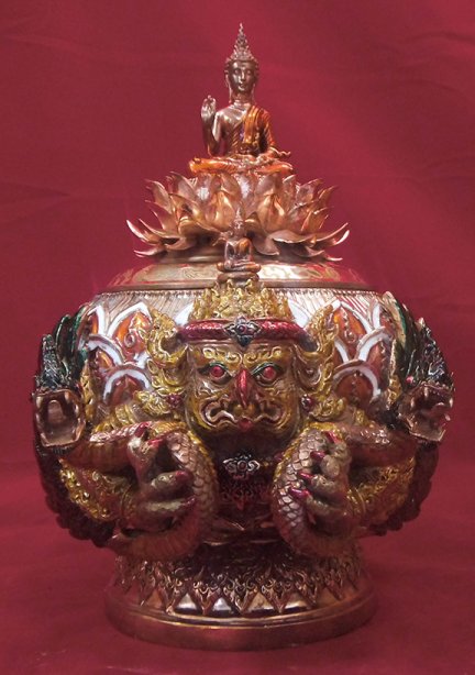 บาตรน้ำมนต์ครุฑรุ่นเสาร์5จอมราชันย์ หลวงพ่อนพวรรณ วัดเสนานิมิต จ.อยุธยา เนื้อสำริด หายากมาก สร้างน้อย#2