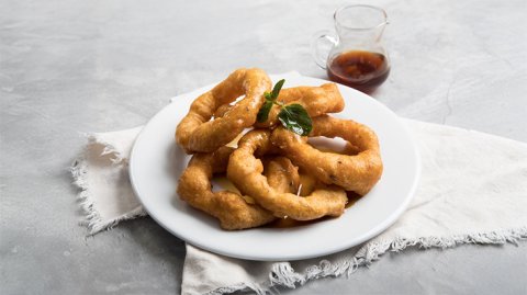 Picarones : Crispy Peruvian Sweet Fritters