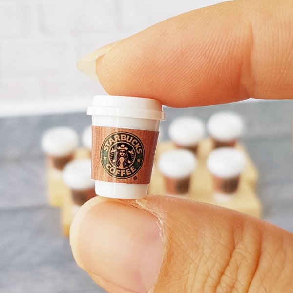 Dollhouse Miniature Starbucks Chocolate Coffee Straw Cup Food Drink 1/6 Beverage 