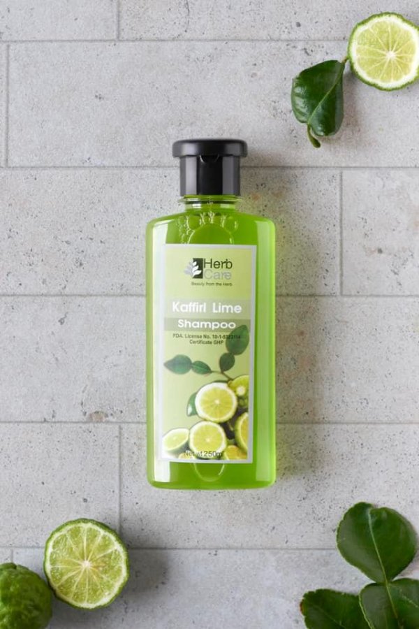 Herbal Kaffir Lime Bergamot Shampoo - HerbCare - herbcarethailand