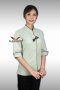 เสื้อพนักงานต้อนรับ แขนสามส่วน สีครีมแต่งกุ๊นสีน้ำตาล