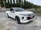2022 Mitsubishi Triton 2.5 GLX MEGA CAB เกียร์ธรรมดา สีขาว