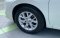 NISSAN NOTE 1.2 V A/T 2017 สีขาว (LH0621) 3-4
