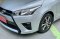 TOYOTA YARIS 1.2 J A/T 2015 สีเทา (LH0179) 3-4