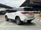 TOYOTA FORTUNER 2.4 G M/T 2015 สีขาว (LN0053) 6-7