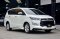 TOYOTA INNOVA CRYSTA V 2.8AT 2016