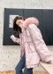 เช่าเสื้อขนเป็ดรุ่น  Bougainvillaea Fur Hooded Down Jacket	0909GCL519DSPK6XL1