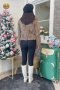 เช่าเสื้อโค้ทผู้หญิง  รุ่น Bristol Beige Fur Coat	2103GCF1037FABR1