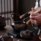 Pottery Teapot Japanese Retro กาน้ำชา ลวดลายผิวเรียบหรูมีเอกลักษณ์ พร้อมที่จับ