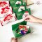 กล่องคุกกี้ แซนต้า 2 สี 6ใบ พร้อมริบบิ้น