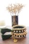 เครื่องประดับ สร้อยข้อมือโซ่ถักเชื่อมด้วยไหมสีเขียว ตกแต่งเพชรและพู่
