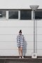 สตรีทแฟชั่น จั๊มป์สูท oversize ขาสั้นลายตารางขาว-ดำ
