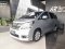 Toyota Vellfire 2.4 AT สีเทา ปี2012