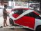Wrap สติกเกอร์เปลี่ยนสีรถยนต์ Honda Jazz สีแดง เป็นสีขาวมุก