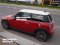 Mini Cooper สีแดงคาดเส้นคู่ขาวเงาลายคลาสสิค